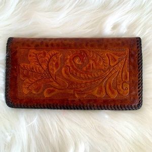 Handcrafted Vintage 70’s Brown Tooled Leather Western Wallet Intricate Design